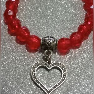 Heart Charm Stretch Bracelet